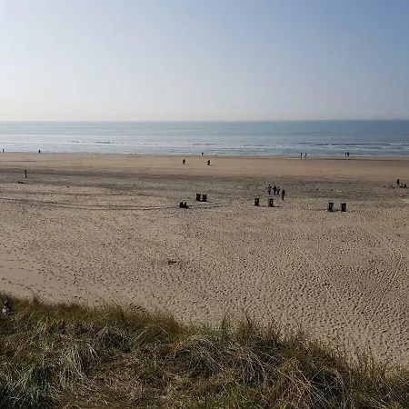 By Simonis Apartment