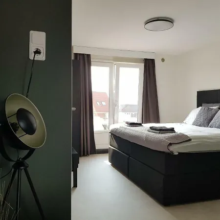 By Simonis * Zandvoort