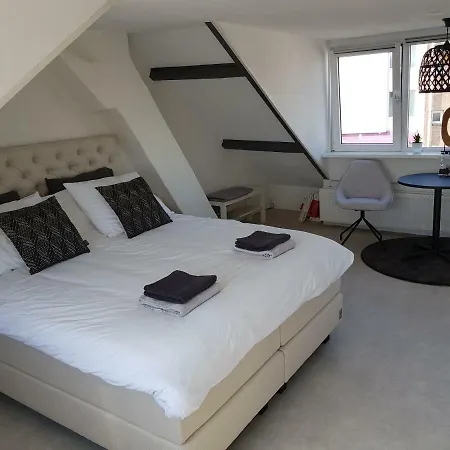 By Simonis Apartment Zandvoort